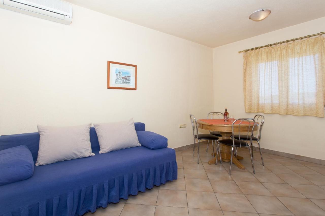 Fifty One Trogir